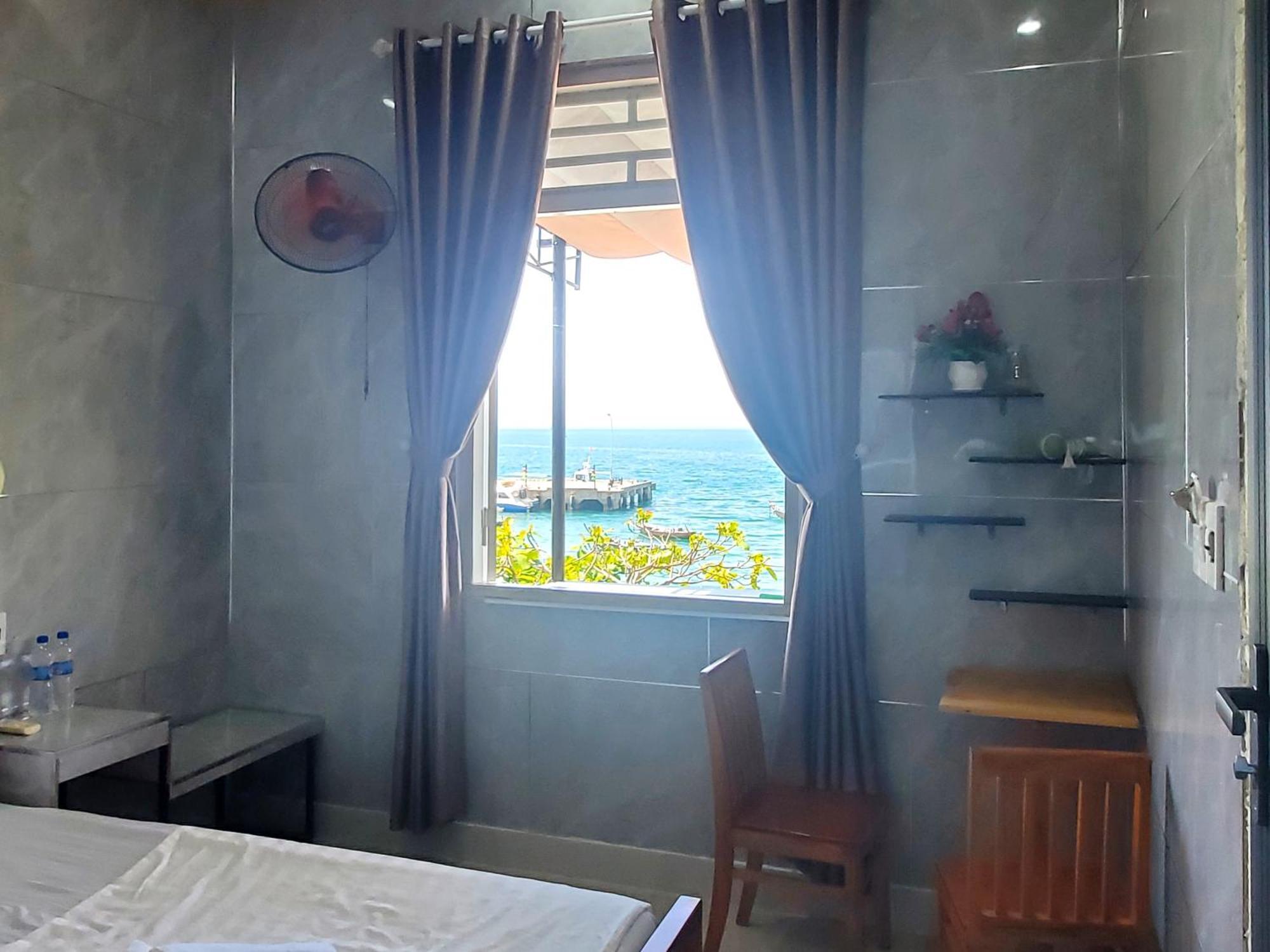 Tuan Thanh Homestay Tân Hiệ Quarto foto