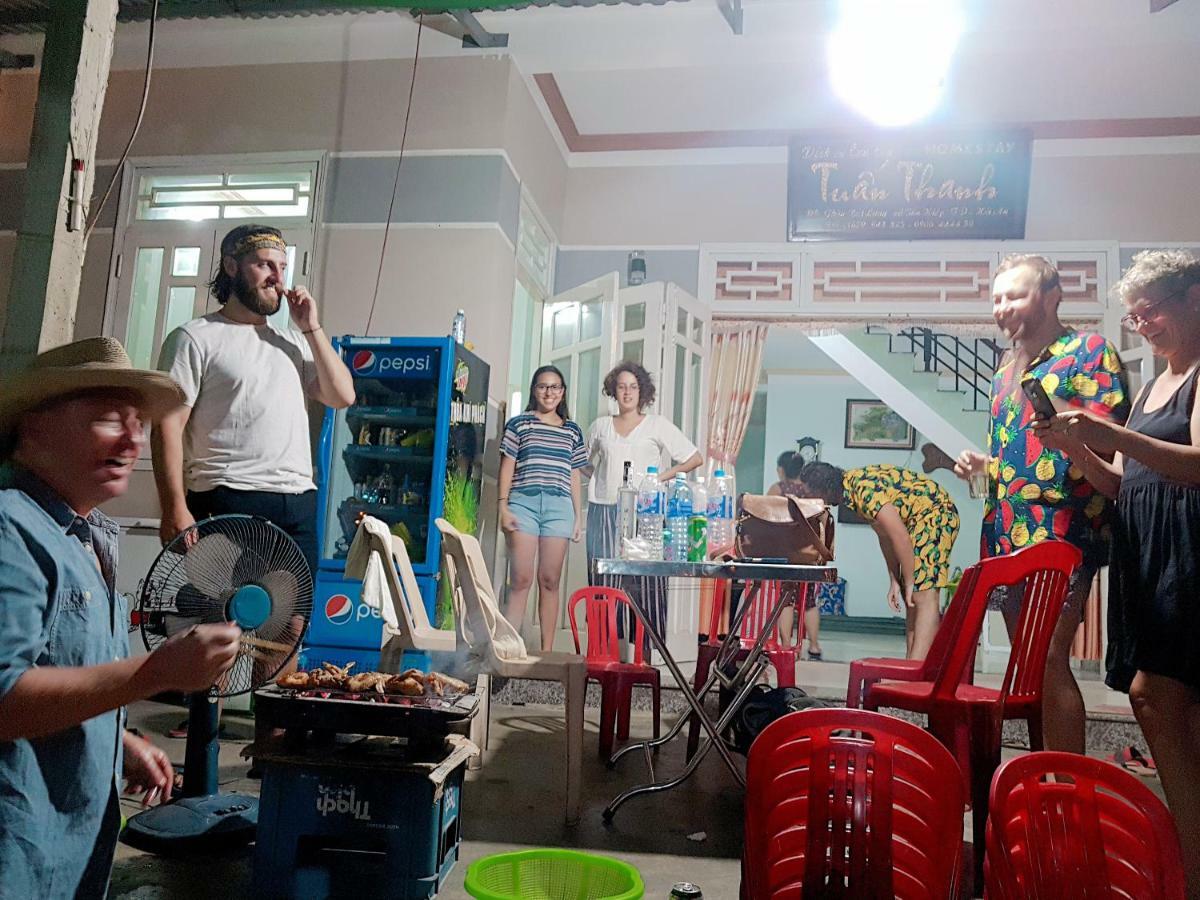 Tuan Thanh Homestay Tân Hiệ Exterior foto